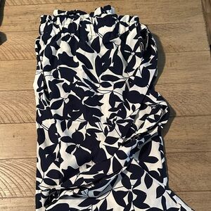 SHEIN Black and White Floral Pants